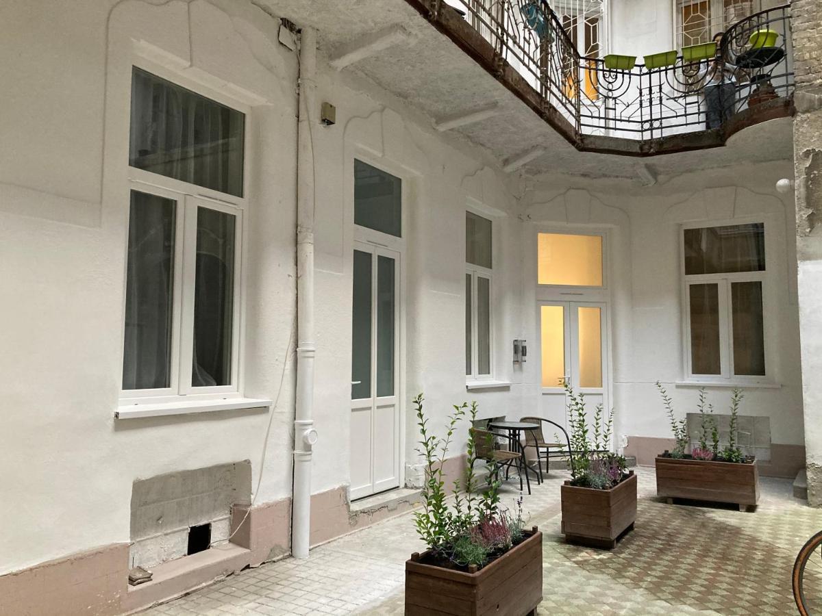 Carina Family Apartment Downtown Budapest Bagian luar foto