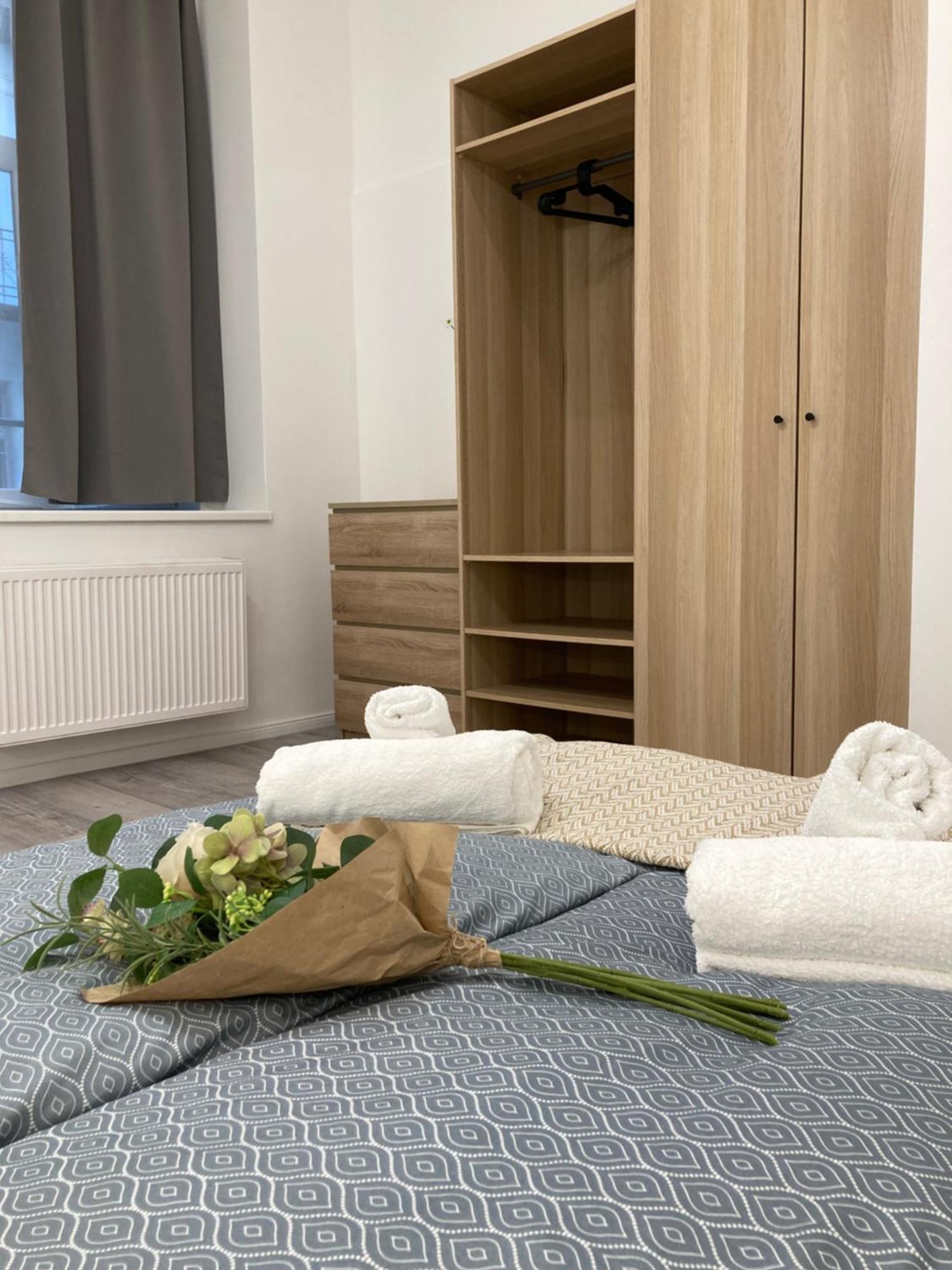 Carina Family Apartment Downtown Budapest Bagian luar foto